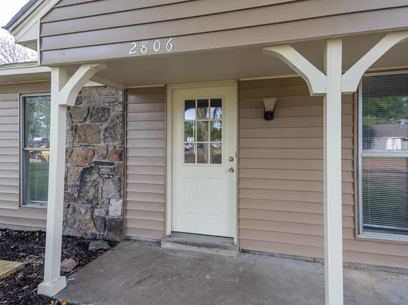 2806 Dromedary Dr, Bartlett, TN 38133