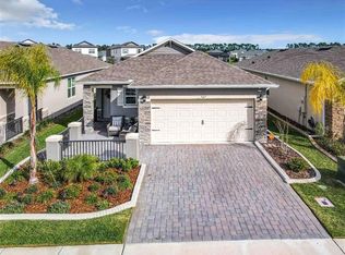 327 Caryota Ct, New Smyrna Beach, FL 32168
