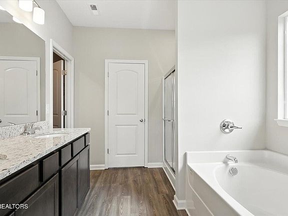 5th image of 1666 Hickory Meadows Dr Lot 91
