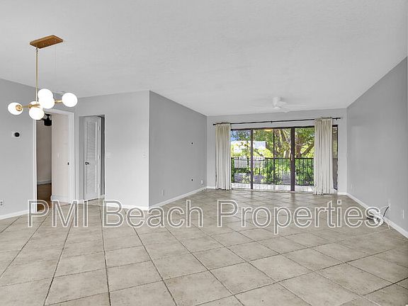 3rd image of 1040 Homewood Blvd APT L204
