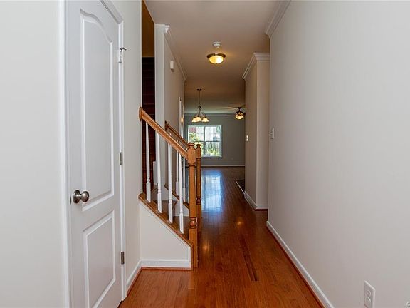 4th image of 7213 Jackson Arch Dr #7213