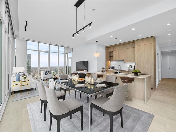 5th image of 333 W Grand Ave #387