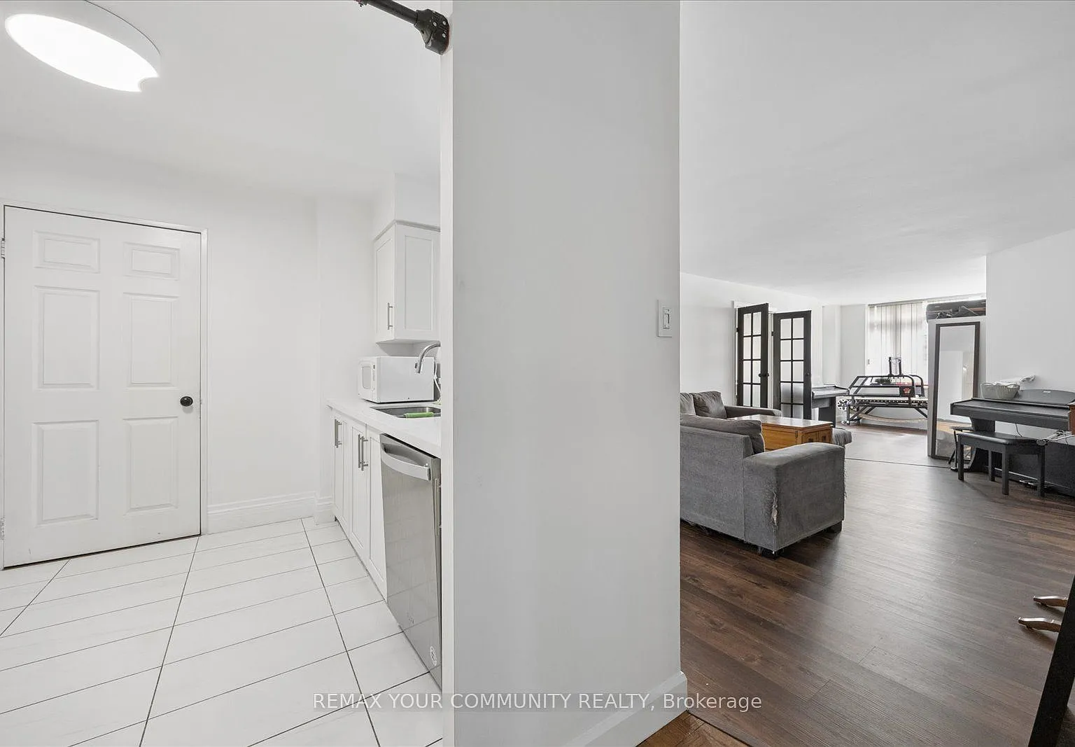 3 bed, $3,650 — Photo 3