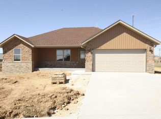 1905 S Oriole Ct, Ozark, MO 65721