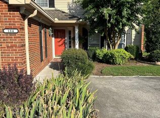 1696 Red Oak Dr, Dalton, GA 30721