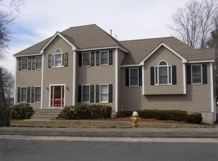 35 Boston St, Middleton, MA 01949