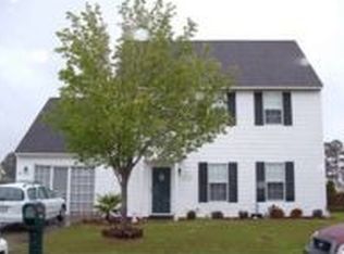 2501 Bradford St, Morehead City, NC 28557