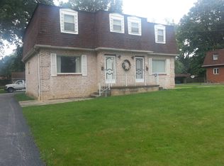 218 1/2 Trumbull Ave, Youngstown, OH