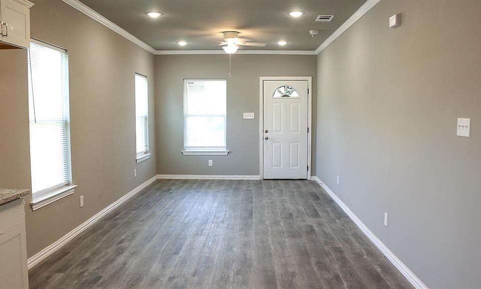 2nd image of 4600 Gurley Ave