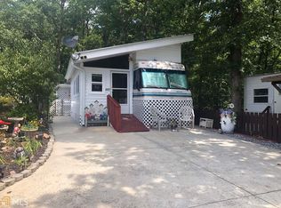 175 Holiday Loop, Cleveland, GA 30528