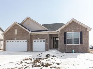 3207 Julie Ln, Montgomery, IL 60538