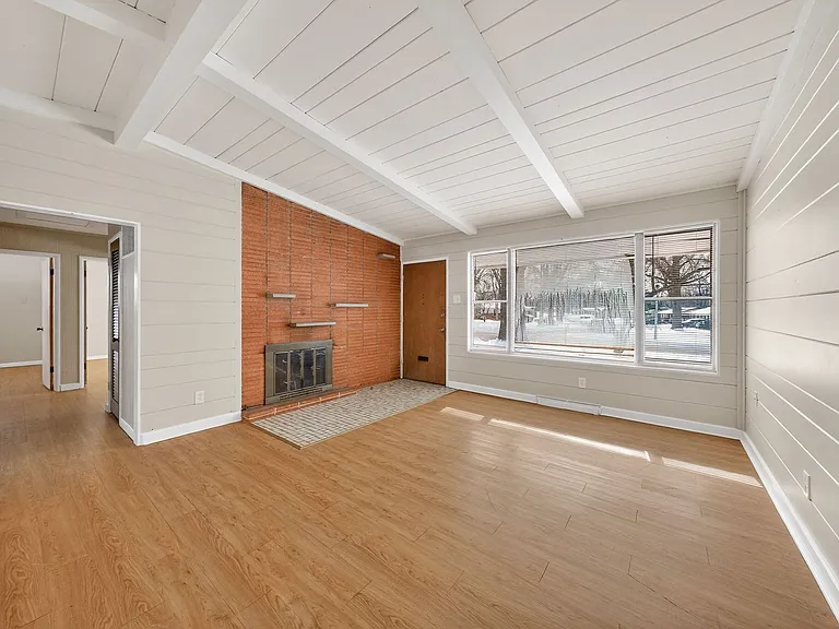 2321 Noll Dr — Photo 8