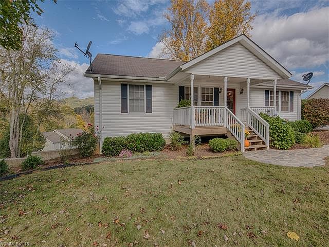 1st image of 144 Rachel Dr