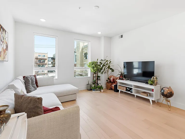206 Jefferson St #3 — Photo 9