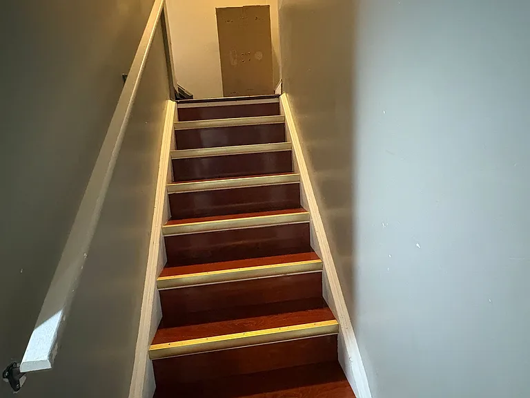 11 Naperton Dr — Photo 10