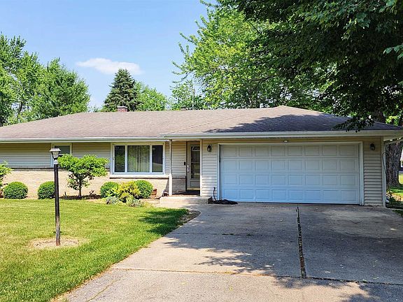 2nd image of 2714 Woodside Dr
