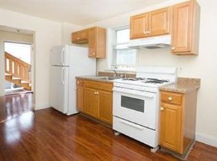 679 Saratoga St #3, Boston, MA 02128