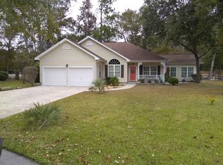 1 Navigators Dr, Pawleys Island, SC 29585