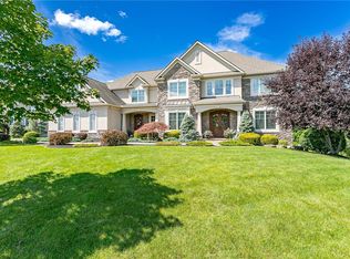 6730 Falcons Pt, Victor, NY 14564