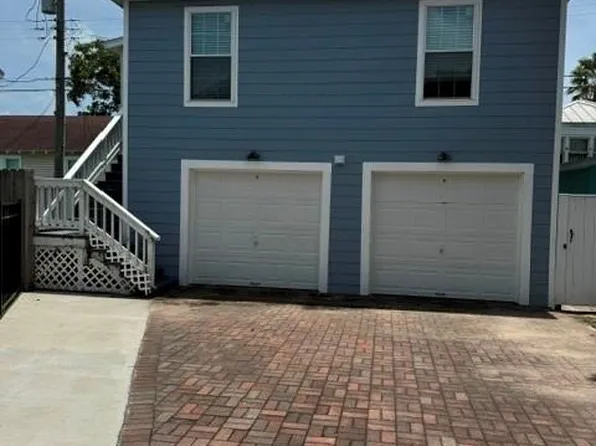 4905 Bernardo De Galvez, Galveston, TX 77551