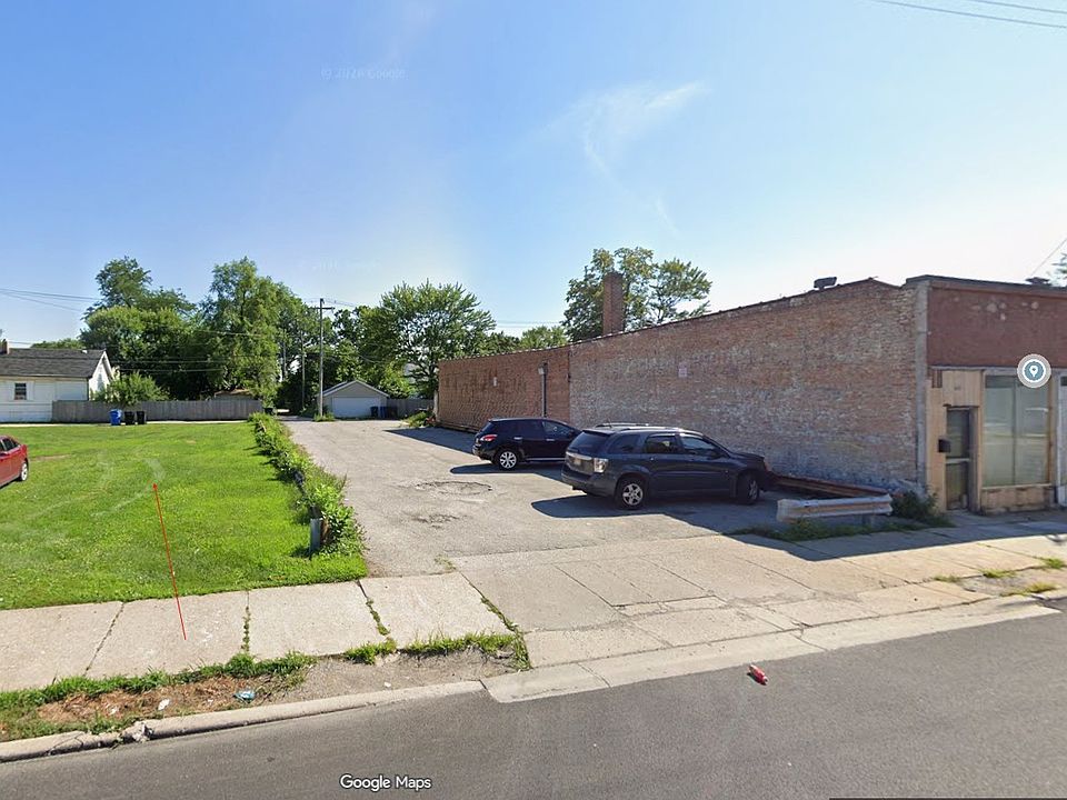 1st image of 611 W 103rd St