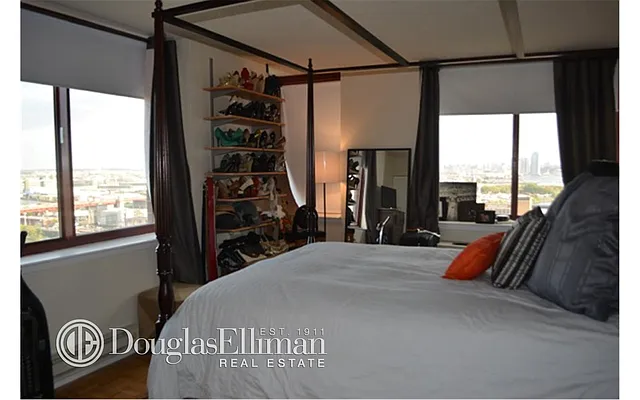 Rented by Douglas Elliman | media 20