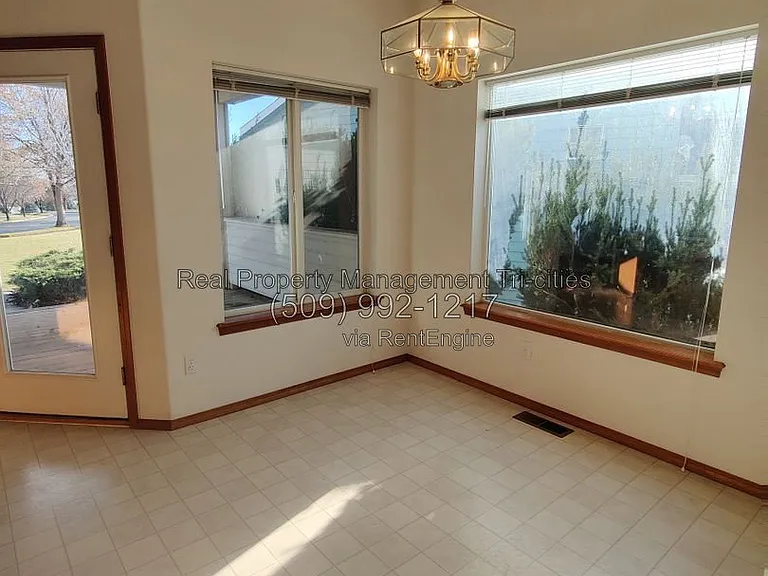 2650 Sandstone Ln — Photo 7
