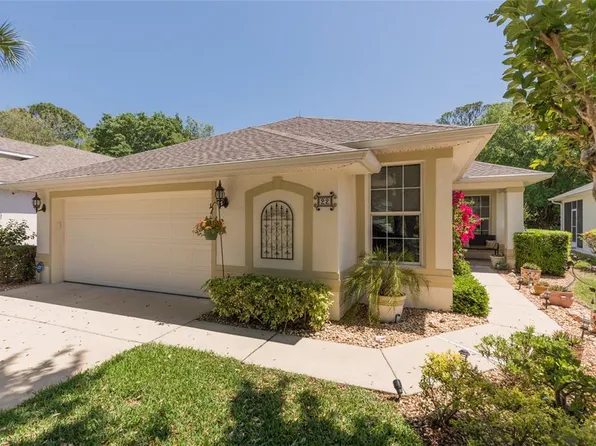22 Crosstie Ct, Palm Coast, FL 32137