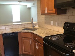 Renovated 2br apt at edge of LSU campus, incl appliances & parking, Baton Rouge, LA 70802