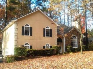 8 Wyndham Ct, Powder Springs, GA 30127