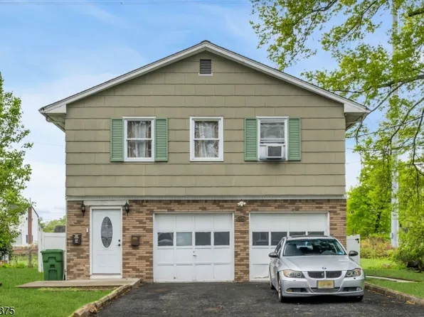 424 Bartlett St, Roselle Boro, NJ 07203