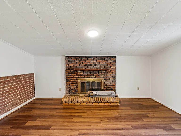 434 Murphys Ln — Photo 8