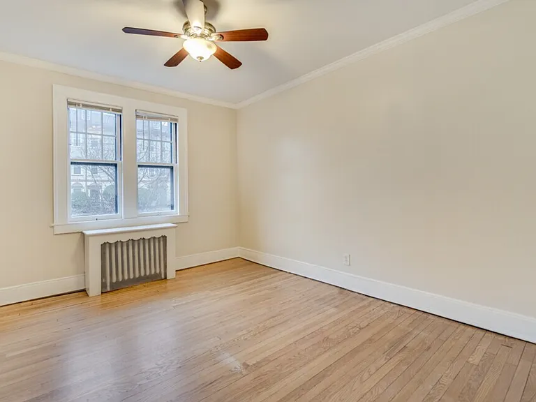 The Clarendon Apartments of West Hartford! — Photo 6