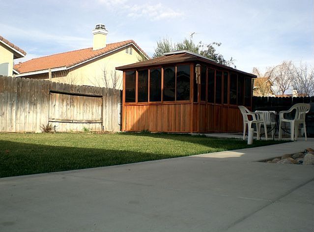 2nd image of 1134 Wilson Ave