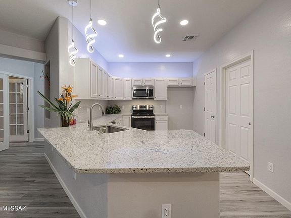 4th image of 755 W Vistoso Highlands Dr APT 115
