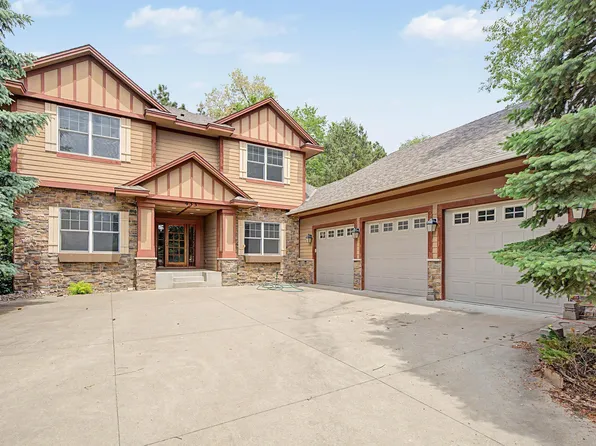 433 Majestic Ct, Shoreview, MN 55126