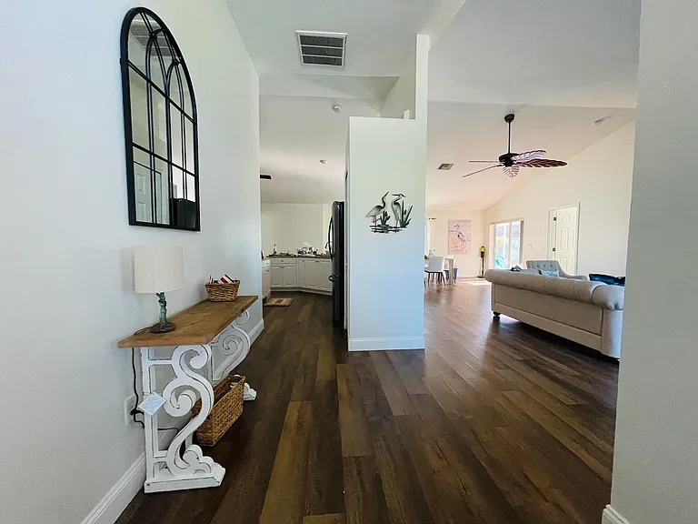 1119 SW 41st Ter — Photo 15