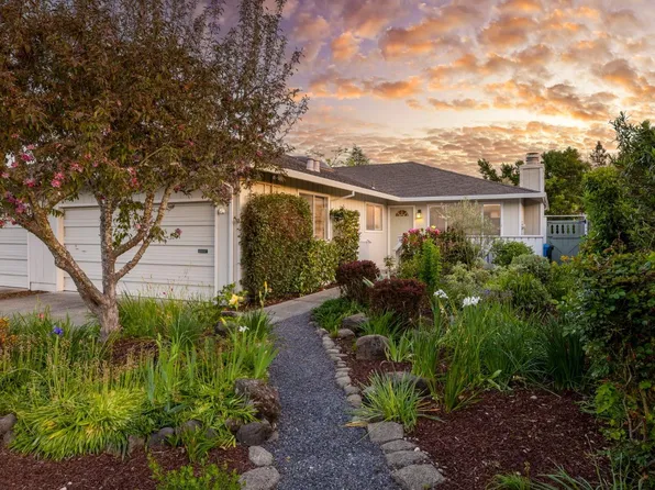 8929 Acorn Lane, Santa Rosa, CA 95409