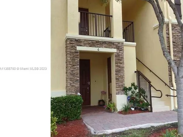 9257 SW 227th St Unit 26, Cutler Bay, FL 33190