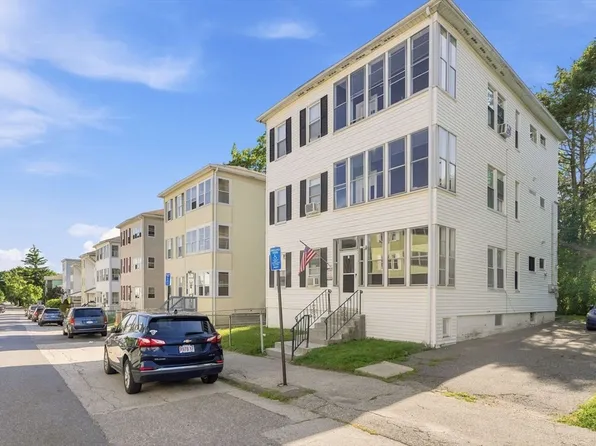 150 Ingleside Ave, Worcester, MA 01604