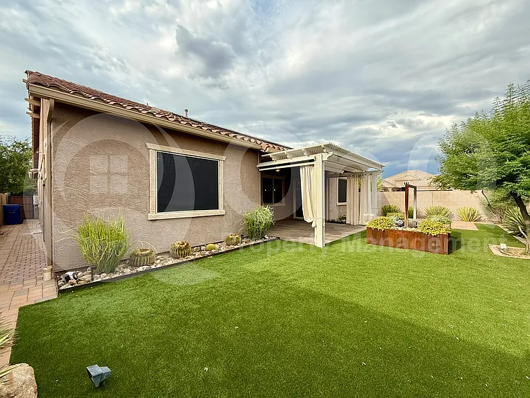 9821 E Thornbush Ave — Photo 28