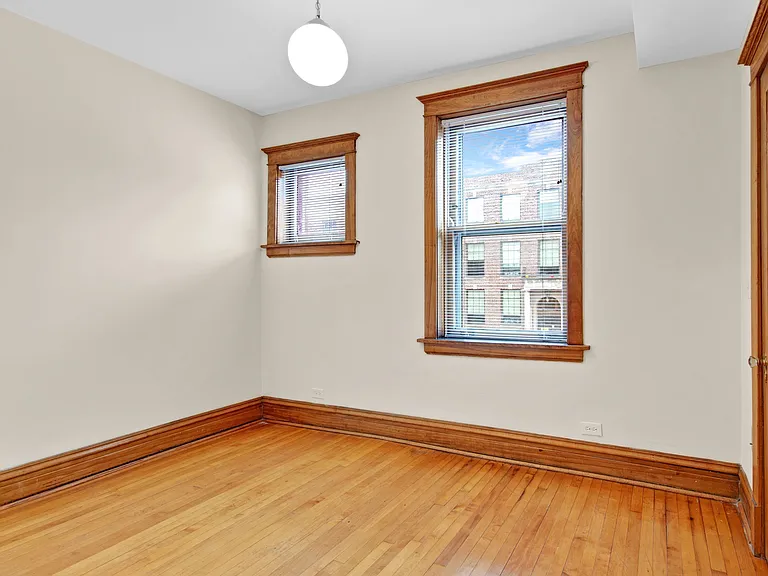 3600 N Hermitage Ave #2 — Photo 8