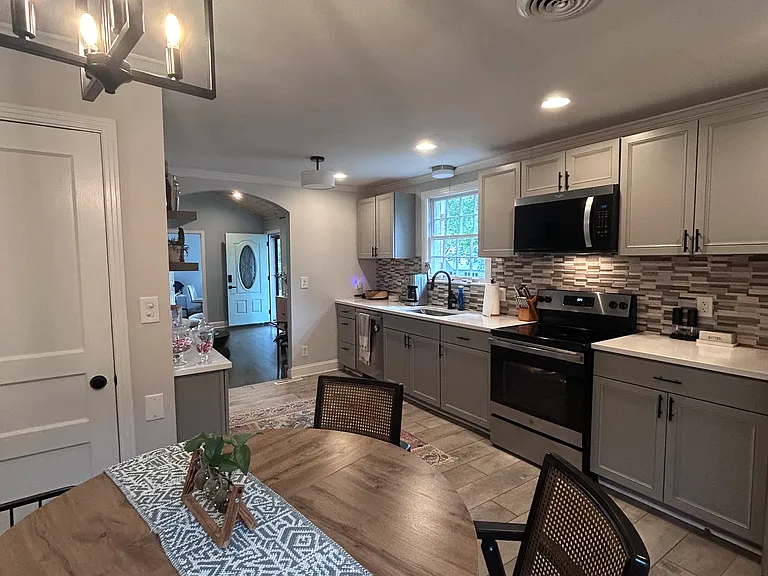 4008 Kennedy Ave — Photo 6