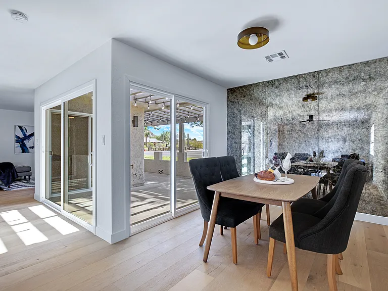 2514 N 60th Pl — Photo 14