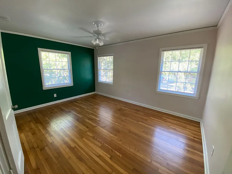 3521 Bull St — Photo 7