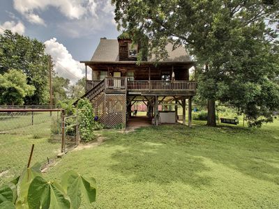 137 River Rd, Liberty Hill, TX, 78642
