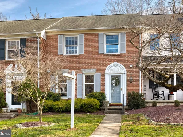 7 Tullycross Ct, Lutherville Timonium, MD 21093