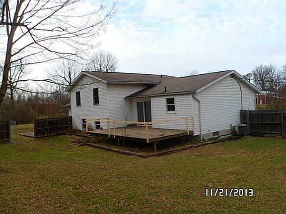 3rd image of 148 Breanna Ln
