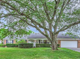 3081 Carisbrook Rd, Columbus, OH 43221