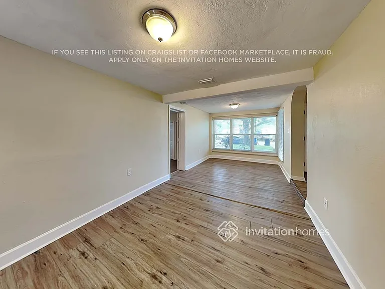 1309 Tyrone Blvd N — Photo 6